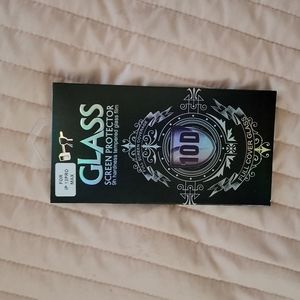 13pro max screen protector tempered glass.